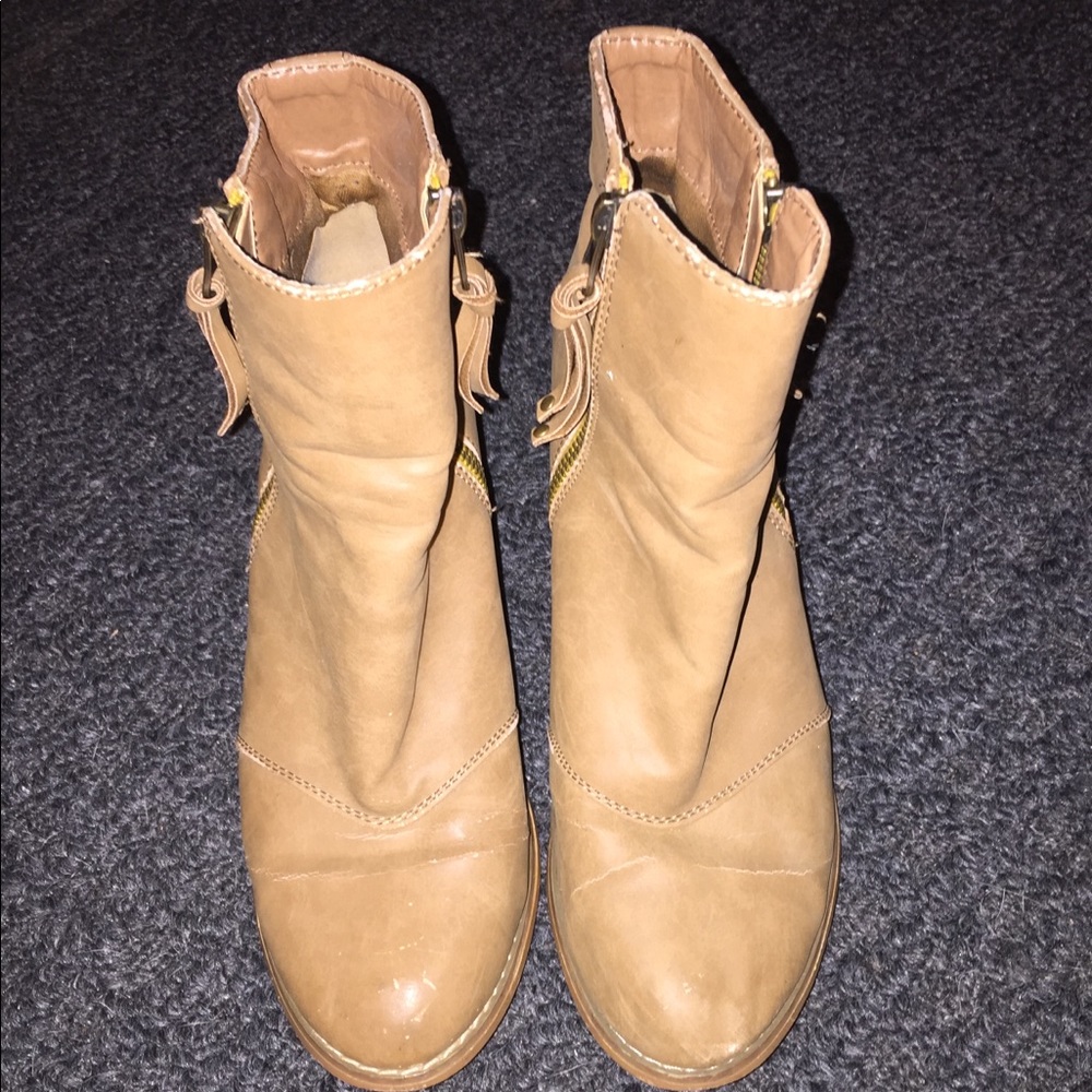 Cato Booties